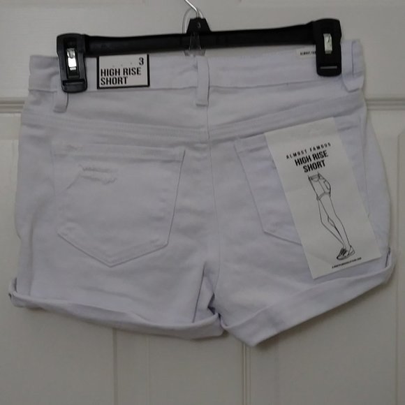 Almost Famous Distress Shorts Size 3 White - Picture 4 of 14